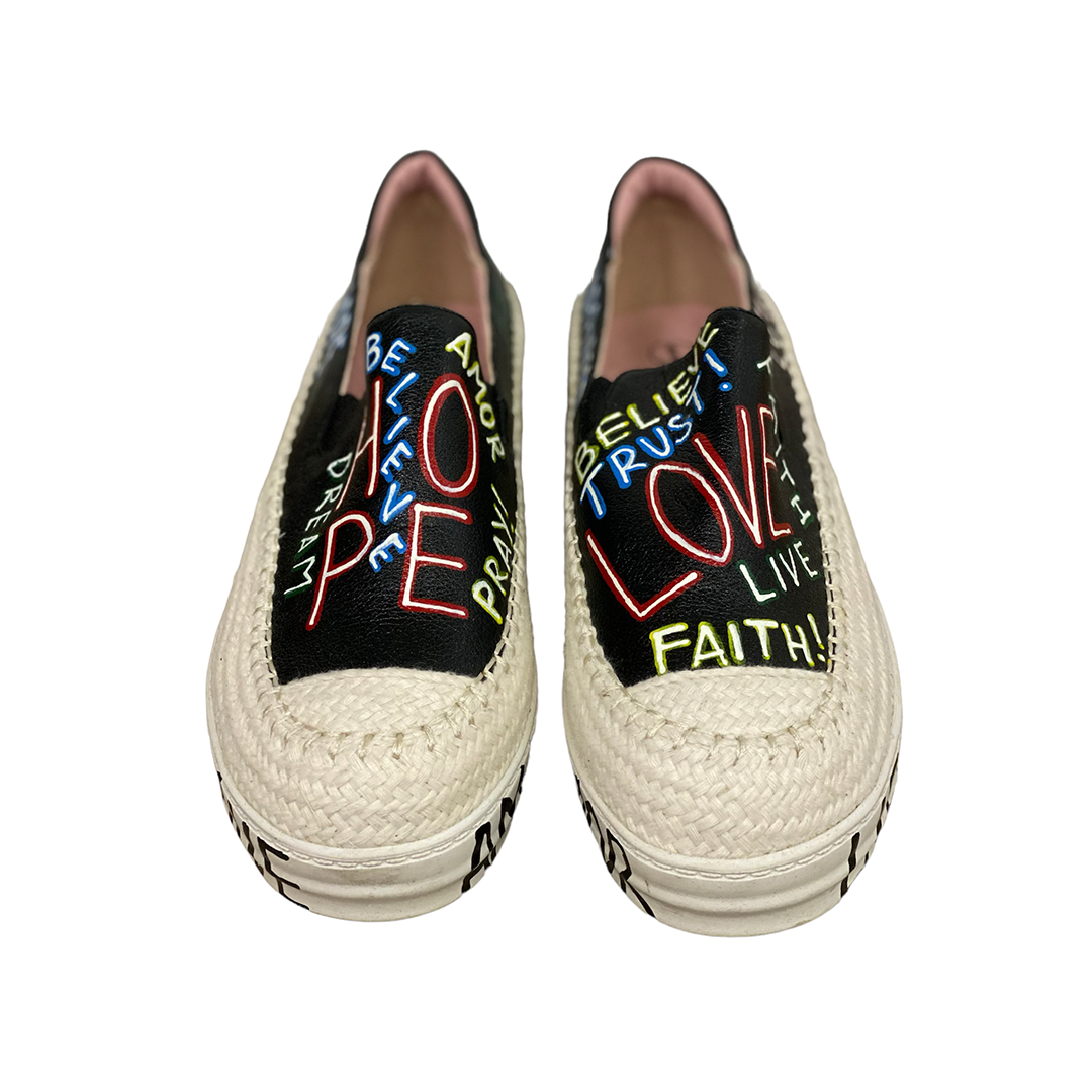 3x7 True Joy Woman Shoes Black GRAFFITI