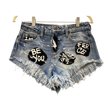 True Joy Woman Shorts BE YOU